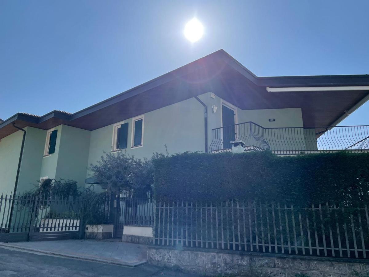 Willa Casa Caponetti Costa Volpino Zewnętrze zdjęcie