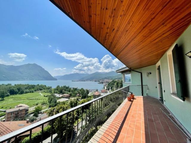 Willa Casa Caponetti Costa Volpino Zewnętrze zdjęcie