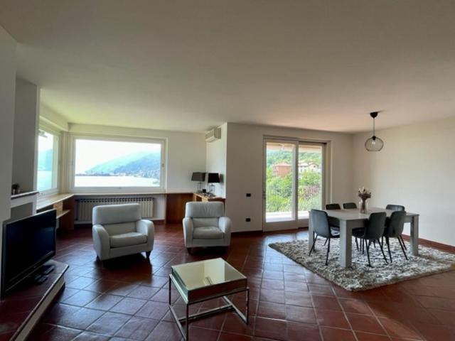 Willa Casa Caponetti Costa Volpino Zewnętrze zdjęcie