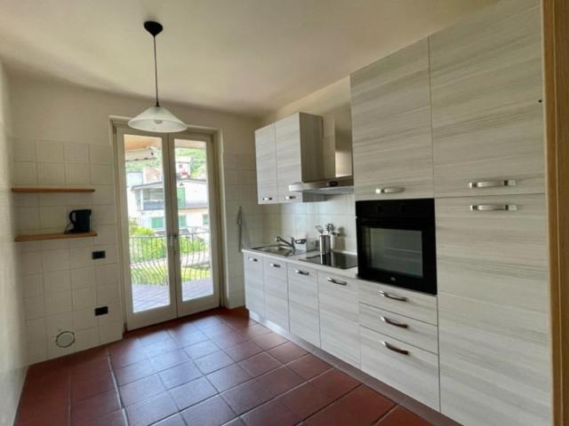 Willa Casa Caponetti Costa Volpino Zewnętrze zdjęcie