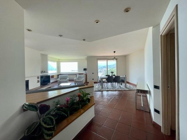 Willa Casa Caponetti Costa Volpino Zewnętrze zdjęcie